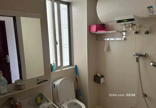 莆田市荔城區(qū)鎮(zhèn)海街道延壽中街169號1407室的房地產(chǎn)