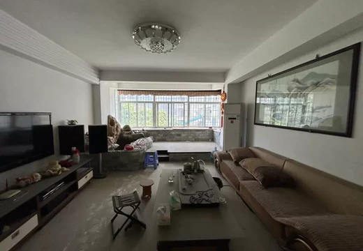 坐落莆田市荔城區(qū)鎮(zhèn)海街道勝利北街975號(hào)西門小區(qū)7號(hào)樓2梯304室的房地產(chǎn)