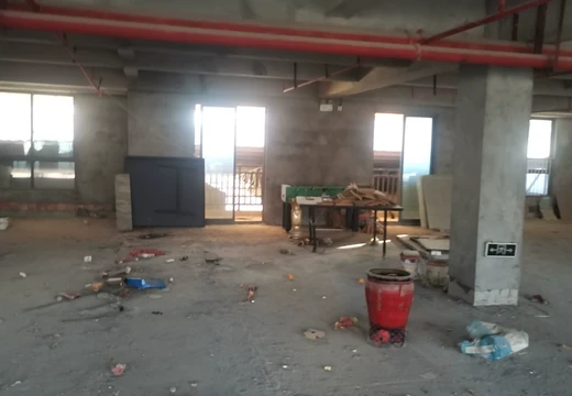 坐落在仙游縣鯉南鎮(zhèn)鯉南鎮(zhèn)仙安村溫泉東路900號1號樓505室、506室的房產及相應的土地使用權