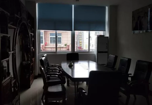 坐落仙游縣楓亭鎮(zhèn)霞街社區(qū)（濱江步行街）的房產(chǎn)及相應的土地使用權