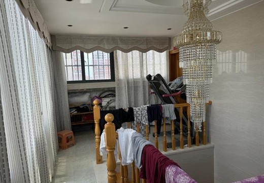 莆田市秀嶼區(qū)笏石鎮(zhèn)廣場路699號中暉至尊花園9#1703