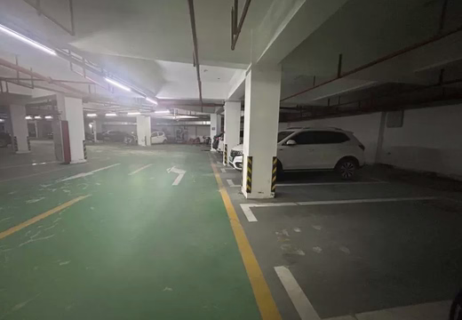 莆田市荔城區(qū)黃石鎮(zhèn)重興南街1399號(hào)地王地下一層A區(qū)43號(hào)