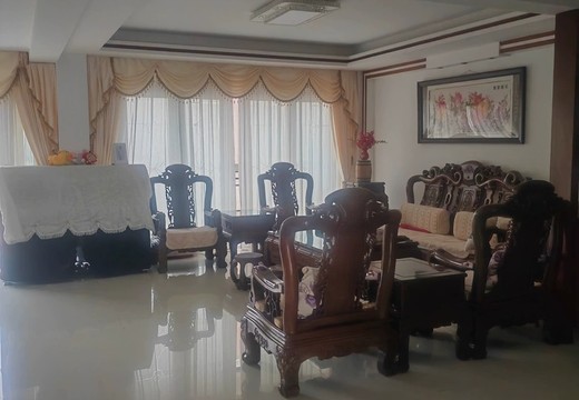 坐落莆田市城廂區(qū)龍橋街道荔城中大道泰安家園1600號2號樓1梯位1502室的房地產(chǎn)