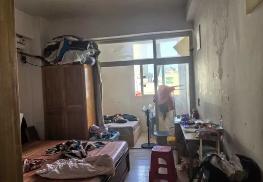 坐落莆田市城廂區(qū)文獻(xiàn)路與石室路交叉口第4層住宅的房地產(chǎn)