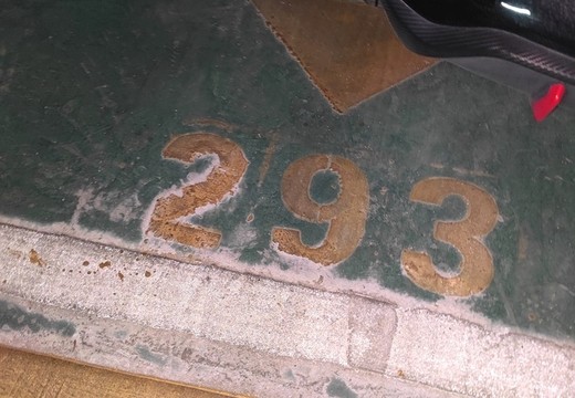 坐落在仙游縣鯉城街道學(xué)府東路1588號地下室地下1層車位（詳見清單1）