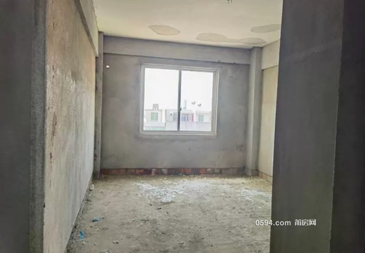 福建省莆田市秀嶼區(qū)南日鎮(zhèn)南海西路169號(hào)三豐嘉園6號(hào)樓第2梯位504室