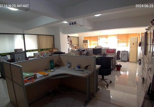 莆田市城廂區(qū)龍橋辦事處太平居委會新街口大唐廣場3號樓A06的房地產(chǎn)