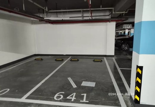 福建省莆田市涵江區(qū)梧塘鎮(zhèn)楓沁路299號旭輝美好花庭地下室641室房地產(chǎn)