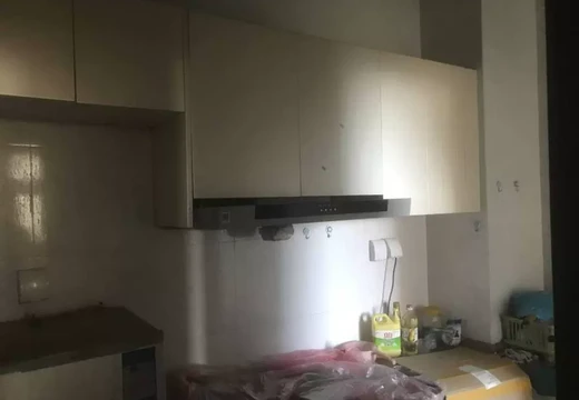 福建省莆田市秀嶼區(qū)山亭鎮(zhèn)朝圣路8號(hào)碧桂園·浪琴灣11號(hào)樓502房地產(chǎn)