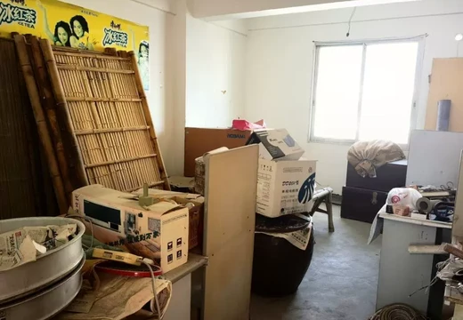 莆田市秀嶼區(qū)綠洲小區(qū)12幢604號住宅及柴間的房地產(chǎn)