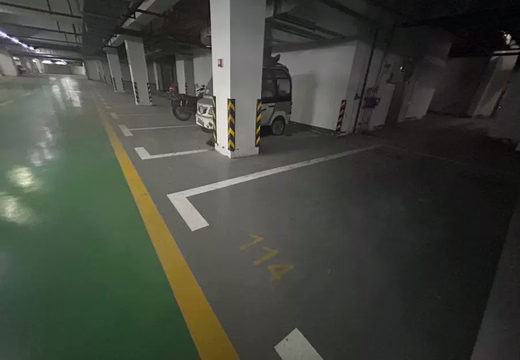 莆田市荔城區(qū)黃石鎮(zhèn)重興南街1399號(hào)地王地下一層A區(qū)111號(hào)