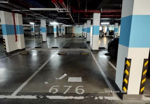 福建省莆田市涵江區(qū)梧塘鎮(zhèn)楓沁路299號旭輝美好花庭地下室676室房地產