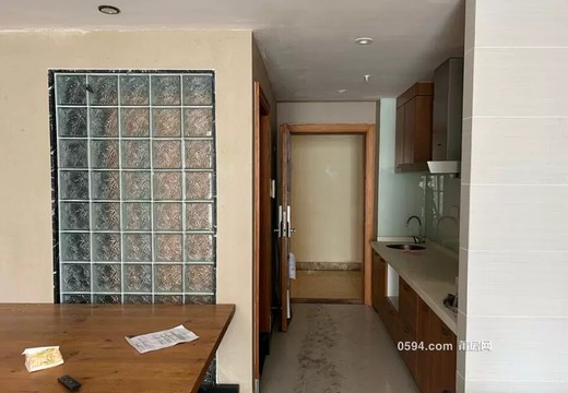 莆田市荔城區(qū)拱辰街道東圳東路17號(hào)2號(hào)樓609室的房地產(chǎn)