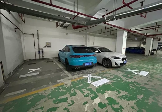 莆田市荔城區(qū)黃石鎮(zhèn)重興南街1399號地王地下一層A區(qū)250號