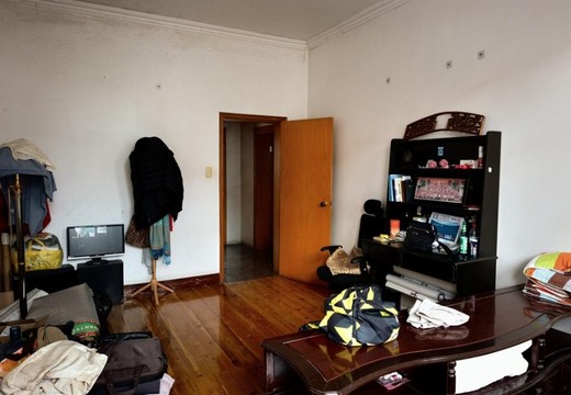 莆田市城廂區(qū)鳳凰山街道建繡路25號1梯602室的房地產(chǎn)