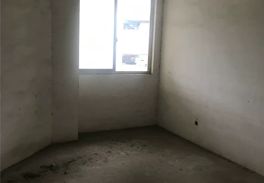 莆田市涵江區(qū)小商品批發(fā)城貿(mào)城街5號(hào)樓302號(hào)房地產(chǎn)