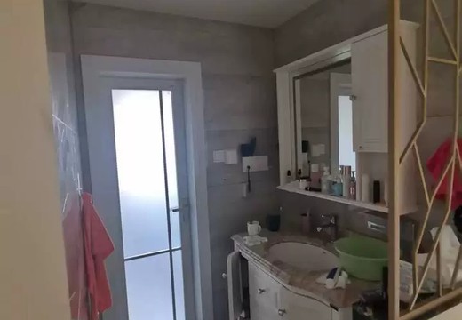 關(guān)于莊保成城廂區(qū)文獻(xiàn)廣場片區(qū)E#1707號房的拍賣