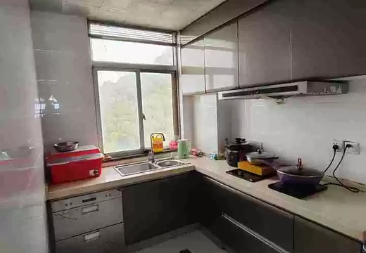 福建省莆田市秀嶼區(qū)南日鎮(zhèn)南海西路169號(hào)三豐嘉園8號(hào)樓第3梯位1006室