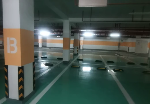 福建省莆田市荔城區(qū)西天尾鎮(zhèn)同心西路1969號溪白融信公館地下室449號車位