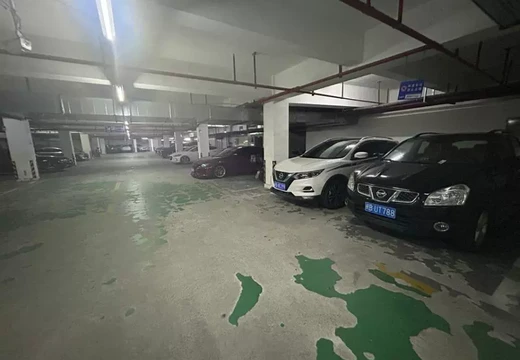 莆田市荔城區(qū)黃石鎮(zhèn)重興南街1399號地王地下一層A區(qū)51號