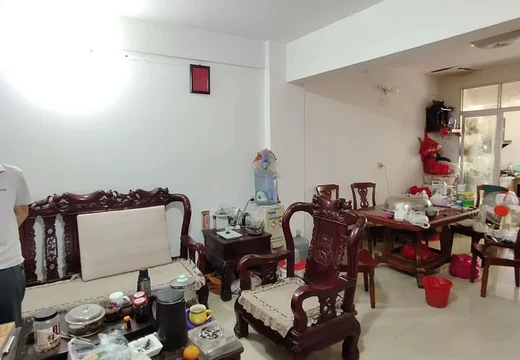 福建省莆田市涵江區(qū)彩云巷10、12號(hào)第四層房地產(chǎn)