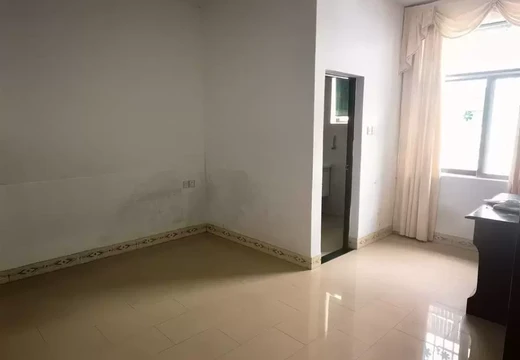 莆田市城廂區(qū)霞林辦溝頭居委會(huì)嘉新商業(yè)城2幢226號(hào)的房地產(chǎn)