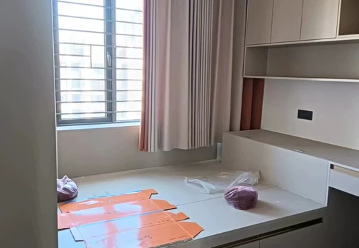 福建省莆田市涵江區(qū)涵西街道六一西路899號億發(fā)城小區(qū)2號樓3205室房地產(chǎn)