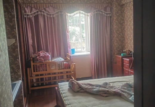 福建省莆田市涵江區(qū)涵東辦卓坡居委會人民街錦溢華庭2#樓0207房地產(chǎn)