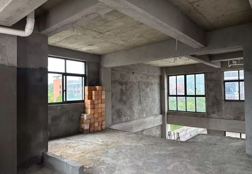 仙游縣鯉城街道龍泉社區(qū)師范路東側(cè)（萬(wàn)晨·伯爵山B地塊）B76#幢5-7層住宅07號(hào)的房地產(chǎn)