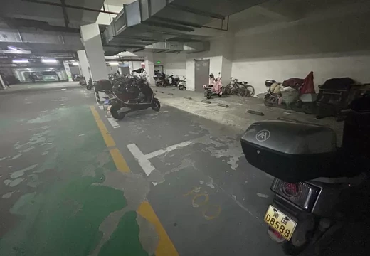 莆田市荔城區(qū)黃石鎮(zhèn)重興南街1399號(hào)地王地下一層A區(qū)99號(hào)