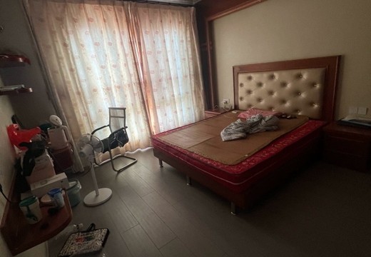 福建省莆田市荔城區(qū)拱辰街道下店路1699號(hào)淺水灣.陶源8號(hào)樓1901、1905室的不動(dòng)產(chǎn)