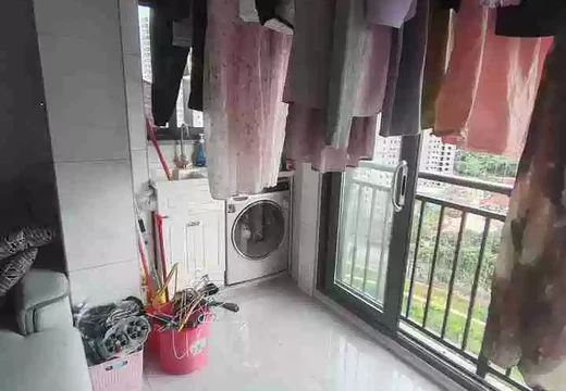 坐落莆田市城廂區(qū)龍橋街道君悅街133號(hào)聯(lián)發(fā)君悅首府5號(hào)樓1梯1502室的房地產(chǎn)