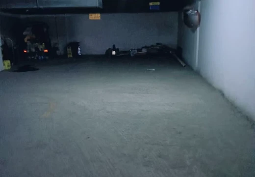 福建省莆田市秀嶼區(qū)山亭鎮(zhèn)朝圣路8號碧桂園·浪琴灣一期地庫三車位1