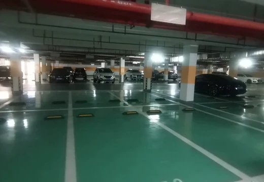 福建省莆田市荔城區(qū)西天尾鎮(zhèn)同心西路1969號(hào)溪白融信公館地下室472號(hào)車位