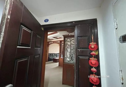 莆田市城廂區(qū)霞林街道荔華東大道8號(hào)莆田萬達(dá)廣場(chǎng)11號(hào)樓第1梯3204室