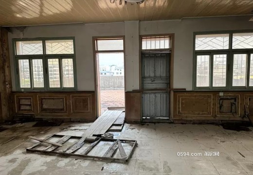 莆田市秀嶼區(qū)笏石鎮(zhèn)北埔村大眾路505號的房地產(chǎn)