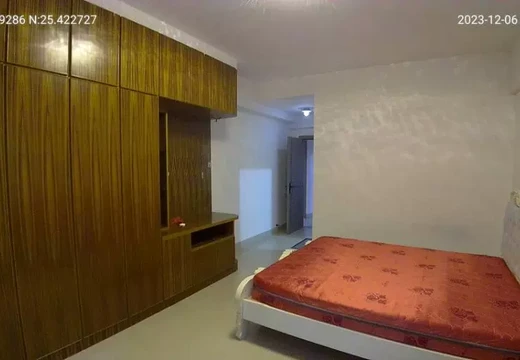 莆田市城廂區(qū)霞林街道荔華東大道639號(hào)荔景小區(qū)7號(hào)樓101室及儲(chǔ)藏間的房地產(chǎn)