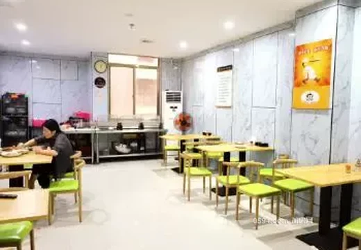 莆田市秀嶼區(qū)笏石鎮(zhèn)壩津笏楓路第1、2、4、5、6、7層的房地產(chǎn)