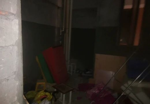 坐落在仙游縣鯉南鎮(zhèn)鯉南鎮(zhèn)仙安村溫泉東路900號1號樓505室、506室的房產(chǎn)及相應(yīng)的土地使用權(quán)