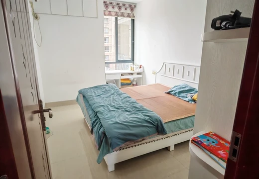 位于仙游縣鯉南鎮(zhèn)仙安村柳安街1198號（天博城市廣場一期）C區(qū)C3#809的房產(chǎn)及相應(yīng)的土地使用權(quán)