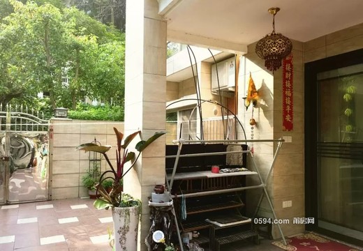 莆田市城廂區(qū)龍橋街道萬輝社區(qū)居民委員會荔城北大道1999號萬輝世紀城23號樓2梯106室的房地產