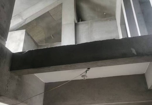 坐落莆田市城廂區(qū)龍橋街道東園西路361號安福家園13號樓2梯603室的房地產(chǎn)