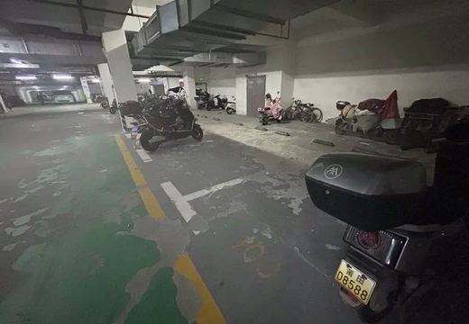 莆田市荔城區(qū)黃石鎮(zhèn)重興南街1399號(hào)地王地下一層A區(qū)96號(hào)