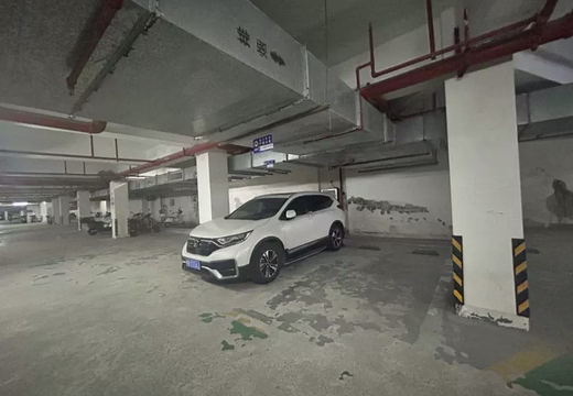 莆田市荔城區(qū)黃石鎮(zhèn)重興南街1399號地王地下一層A區(qū)76號