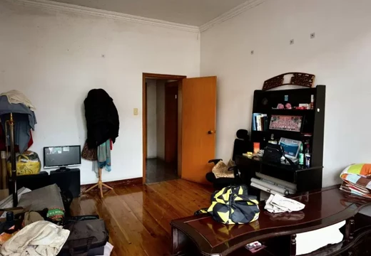 莆田市城廂區(qū)鳳凰山街道建繡路25號(hào)1梯602室的房地產(chǎn)