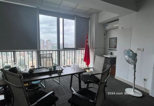 福建省莆田市荔城區(qū)拱辰街道延壽中街1786號荔園小區(qū)E區(qū)3號樓2006室