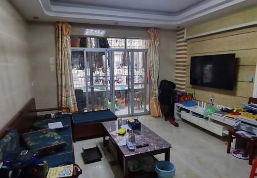 仙游縣鯉城街道東門社區(qū)學(xué)府東路666號(hào)1號(hào)樓1003室的房地產(chǎn)