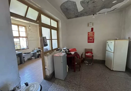 坐落莆田市涵江區(qū)工業(yè)路20號(hào)3幢802號(hào)的房地產(chǎn)