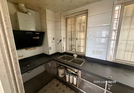 莆田市荔城區(qū)拱辰街道八二一中街918號(hào)辰門兜小區(qū)14號(hào)樓2梯1808室