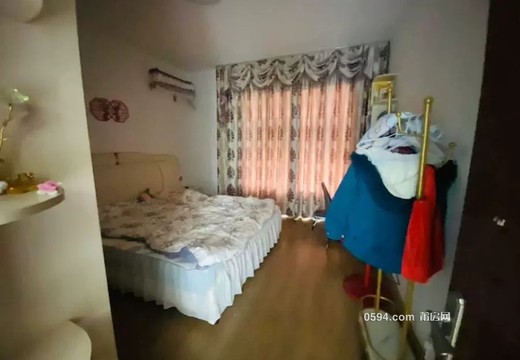 福建省莆田市城廂區(qū)霞林街道八二一南街1255號澄湖小區(qū)11號樓2102室的房地產